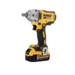 DeWalt 18V 1/2 Inch Smart Cordless Impact Wrench